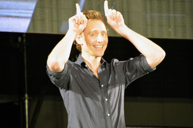 どこを切り取っても美しいトムヒ…「東京コミコン2023」トム・ヒドルストン写真集（5枚目）