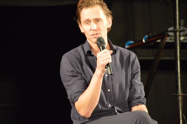 どこを切り取っても美しいトムヒ…「東京コミコン2023」トム・ヒドルストン写真集（13枚目）