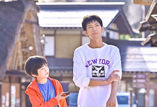 松下洸平、井浦新、津田健次郎ら魅惑のキャラが大渋滞…「最愛」2話場面写真（7枚目）