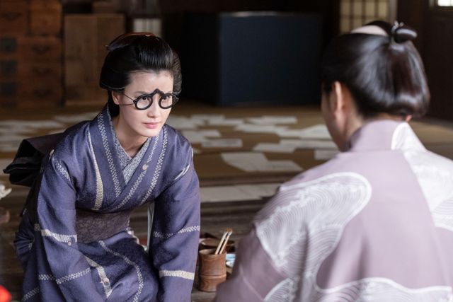 今度は蔦重から歌麿に“恋文”…「べらぼう」第45回場面写真（8枚目）