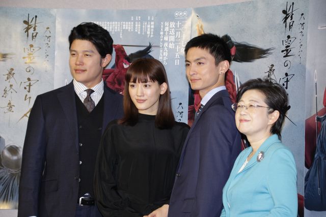 綾瀬はるか、高良健吾、鈴木亮平が登壇！「精霊の守り人　最終章」試写会：フォトギャラリー