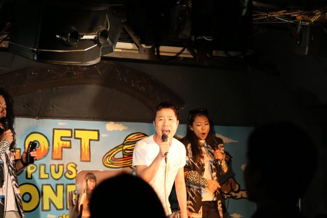 藤井隆「She is my new town/I just want to hold you」発売記念フォトギャラリー：フォトギャラリー