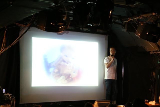 藤井隆「She is my new town/I just want to hold you」発売記念フォトギャラリー（4枚目）