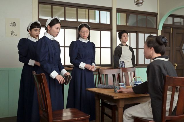 【画像10枚】朝ドラ「風、薫る」千佳子（仲間由紀恵）の手術は成功して…第42回場面写真（7枚目）