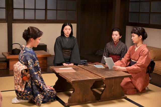 【画像10枚】朝ドラ「風、薫る」千佳子（仲間由紀恵）の手術は成功して…第42回場面写真（8枚目）