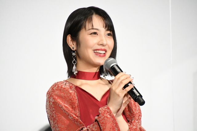 浜辺美波＆北川景子が美の競演！『約束のネバーランド』初日舞台あいさつ（7枚目）