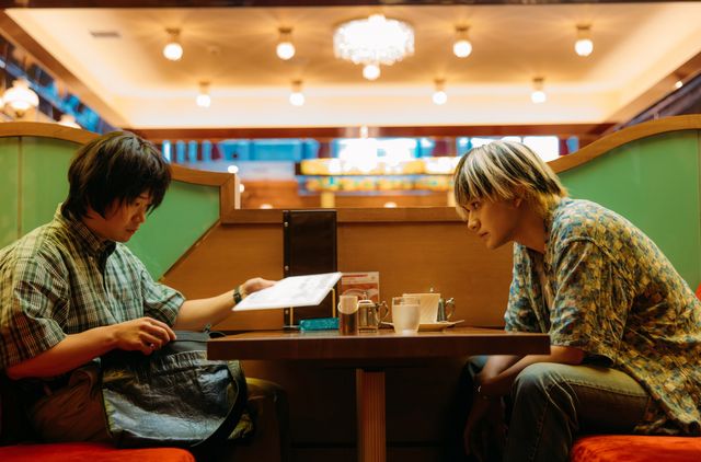 北村匠海が激変！闇ビジネスに手を染める若者描く『愚か者の身分』新場面写真＜10点＞（10枚目）