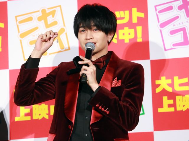 中島健人の“神演出”に大歓声！『ニセコイ』公開記念舞台あいさつ（14枚目）