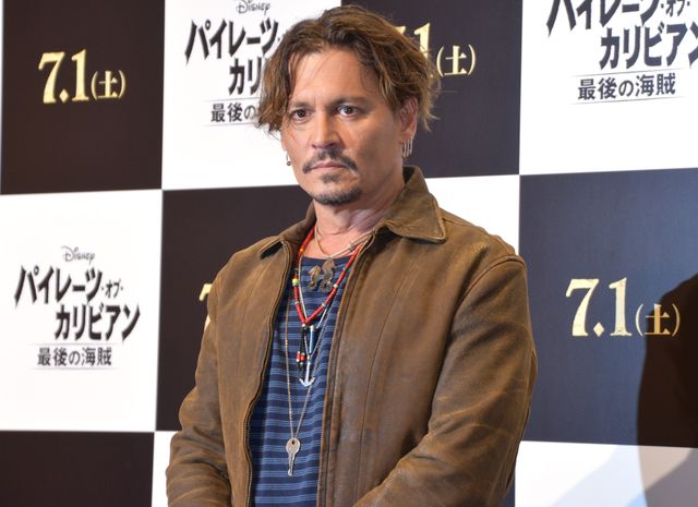 全身＆バックショットも！来日したジョニー・デップWEB合同取材フォトギャラリー（8枚目）