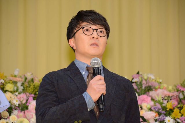 佐藤健＆濱田岳“ツン”女子「嫌いじゃない」映画『世界から猫が消えたなら』完成披露舞台あいさつフォトギャラリー（16枚目）