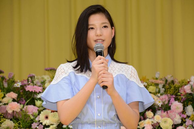 佐藤健＆濱田岳“ツン”女子「嫌いじゃない」映画『世界から猫が消えたなら』完成披露舞台あいさつフォトギャラリー（19枚目）