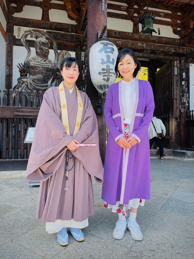 「光る君へ」道綱の母役・財前直見、石山寺訪問の様子（4枚目）