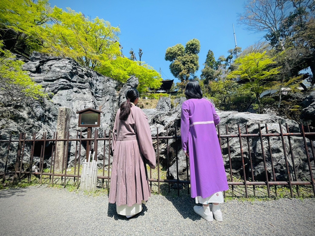 「光る君へ」道綱の母役・財前直見、石山寺訪問の様子（6枚目）