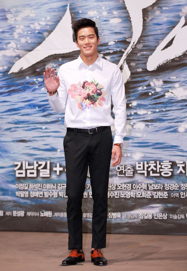 キム・ナムギル、除隊後初ドラマ！緊張で震えると明かす＜韓国JPICTURES＞（8枚目）