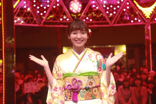飯豊まりえ、和服姿が可愛すぎ！「東京ドームシティ ウィンターイルミネーション～江戸の粋・日本の華～」（8枚目）