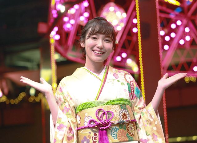 飯豊まりえ、和服姿が可愛すぎ！「東京ドームシティ ウィンターイルミネーション～江戸の粋・日本の華～」（11枚目）