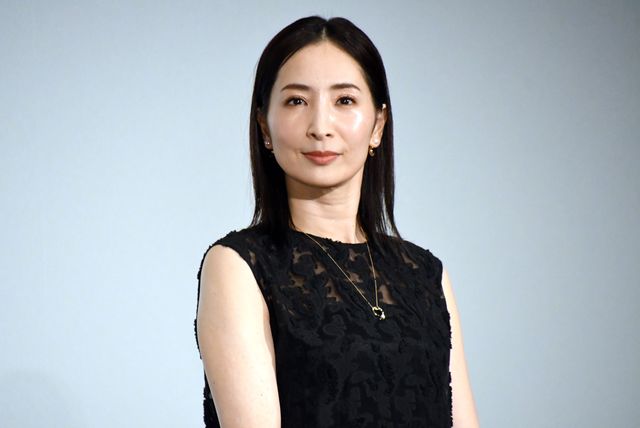 土屋太鳳＆Snow Man佐久間大介らが華やかに登場！映画『マッチング』初日舞台あいさつ（9枚目）