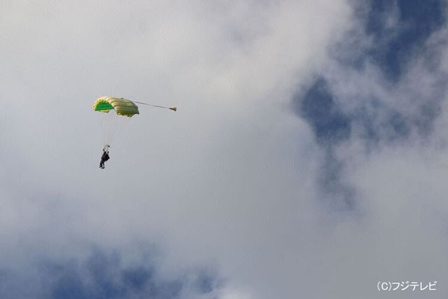 まゆゆ、衝撃のベーコン姿公開！フォトギャラリー（7枚目）