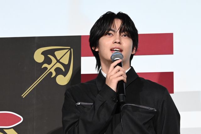 山崎賢人、志尊淳＆神尾楓珠と仲良しトーク！『キングダム　魂の決戦』特大ヒット御礼舞台挨拶（4枚目）