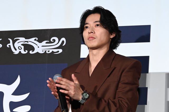 山崎賢人、志尊淳＆神尾楓珠と仲良しトーク！『キングダム　魂の決戦』特大ヒット御礼舞台挨拶（7枚目）