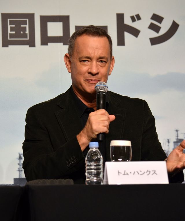 トム・ハンクス、来日会見で笑顔！フォトギャラリー（3枚目）