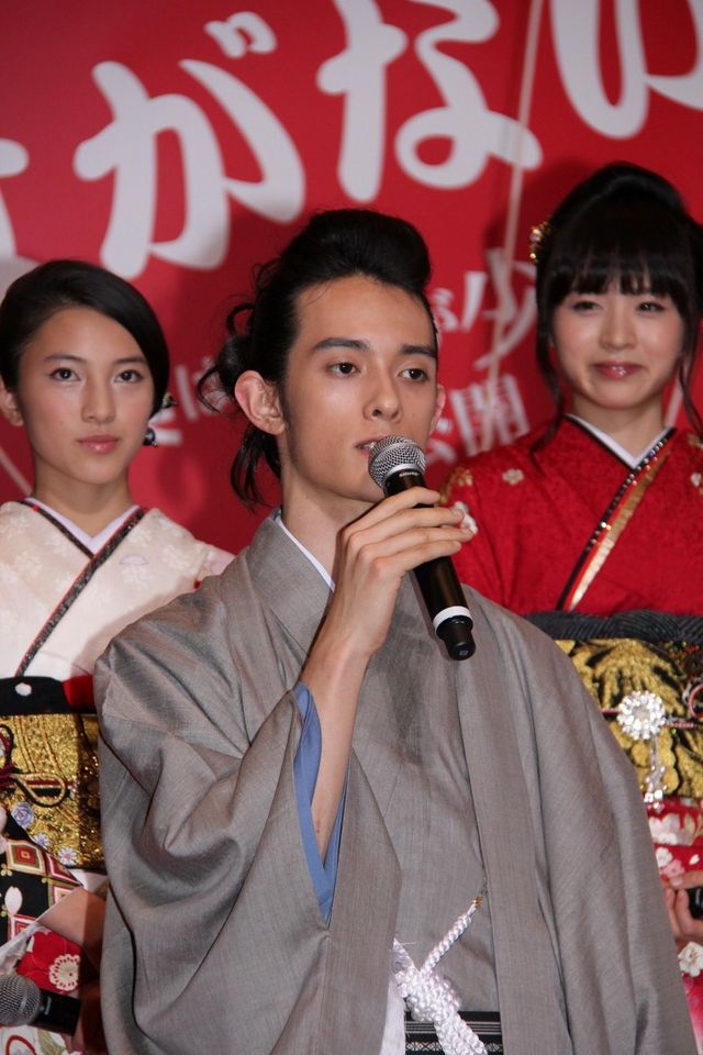 実写版『僕は友達が少ない』キャストが晴れ着姿で集結！完成披露イベント写真ギャラリー（11枚目）