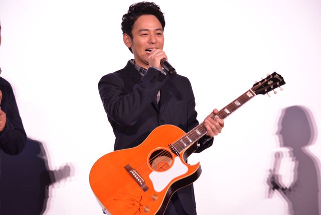 水原希子、大胆衣装で登場！『奥田民生になりたいボーイと出会う男すべて狂わせるガール』初日舞台あいさつ（13枚目）