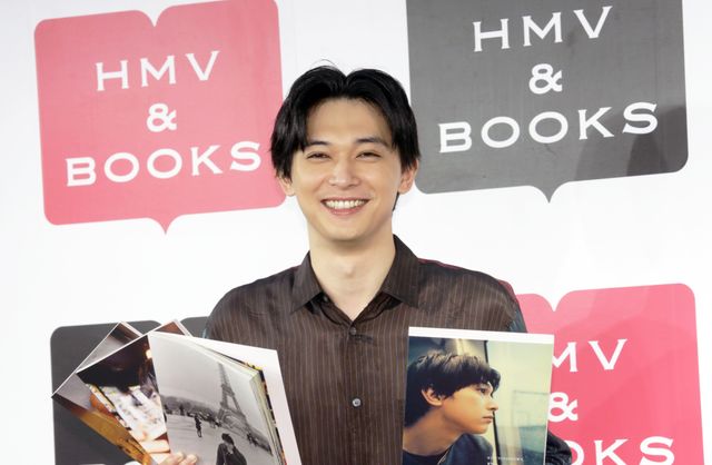 吉沢亮、俳優生活10周年！笑顔がまぶしい！（10枚目）