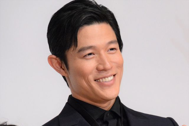 鈴木亮平＆宮沢氷魚が恋人役　映画『エゴイスト』公開記念舞台あいさつ（3枚目）