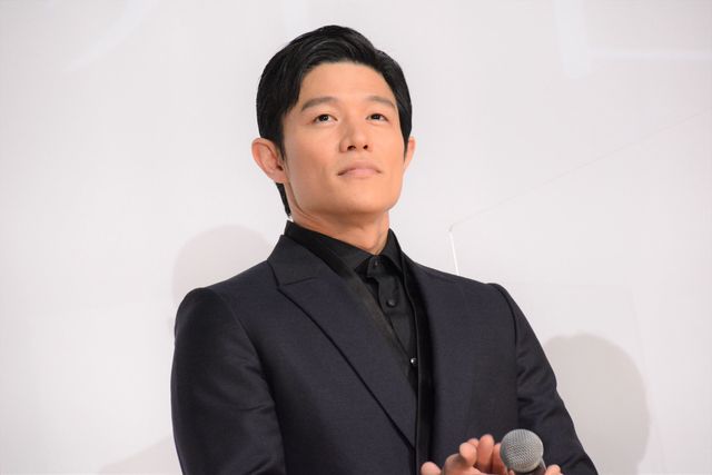 鈴木亮平＆宮沢氷魚が恋人役　映画『エゴイスト』公開記念舞台あいさつ（8枚目）