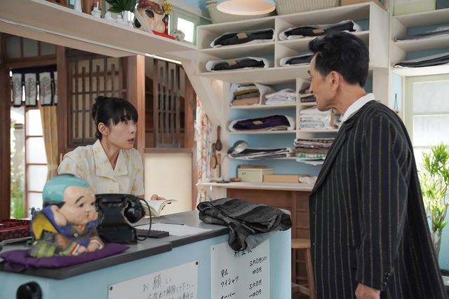 正体はつかめぬまま…「カムカムエヴリバディ」第41回の場面写真（4枚目）