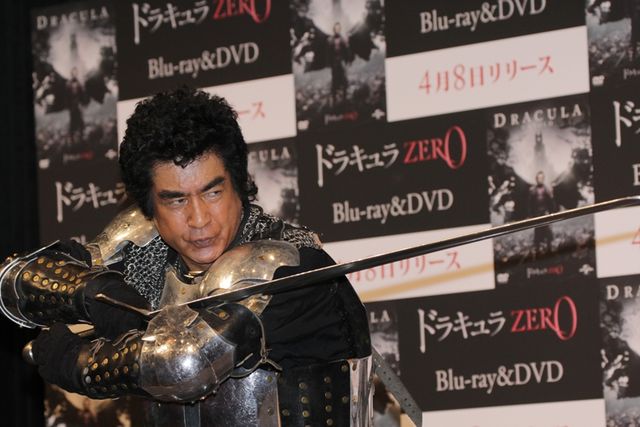 藤岡弘、が西洋剣術に初挑戦！フォトギャラリー：フォトギャラリー