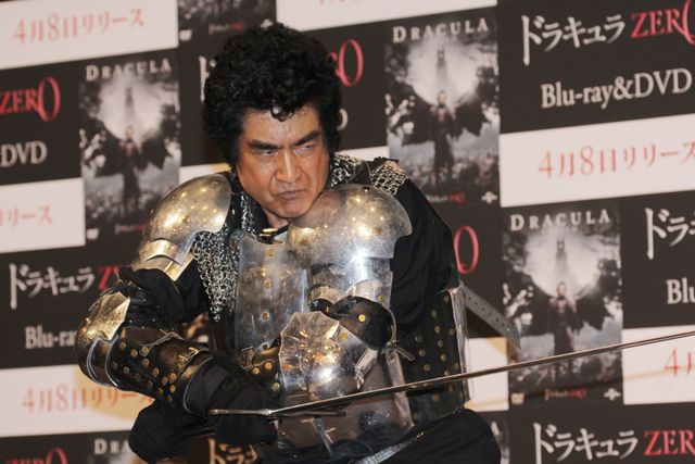 藤岡弘、が西洋剣術に初挑戦！フォトギャラリー（3枚目）