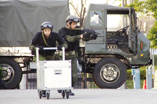 松坂桃李＆福士蒼汰の兄弟対決も話題に『図書館戦争 THE LAST MISSION』フォトギャラリー（11枚目）