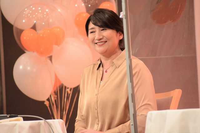 剛力彩芽、鮮やかなドレスで水野勝らと登場！（22枚目）