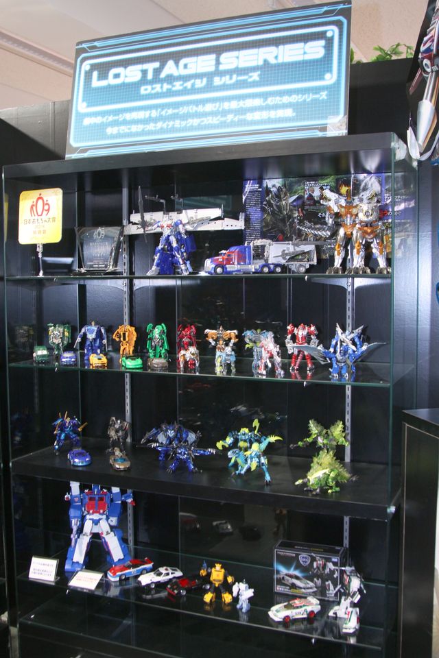 『トランスフォーマー』来日キャストがタカラトミー本社に潜入！フォトギャラリー（3枚目）