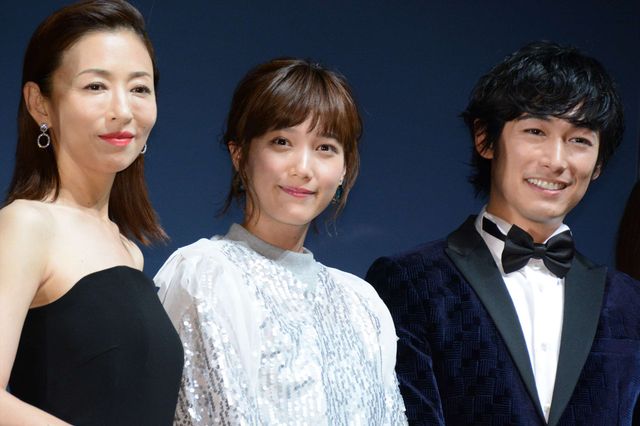 なんだか幻想的！ホログラムアルと本田翼がこっつん　映画『鋼の錬金術師』ジャパンプレミア（23枚目）