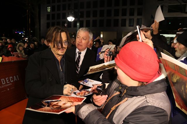 ジョニー・デップ、ちょびヒゲ片手に会見！『チャーリー・モルデカイ』ワールドプレミアフォトギャラリー（7枚目）