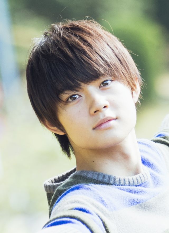 佐野勇斗、カッコ良すぎ！いろんな表情をたっぷり（8枚目）