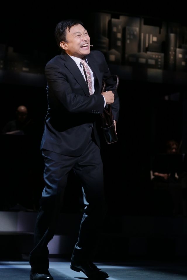 SMAP稲垣吾郎＆真飛聖、ミュージカル・コメディーで共演！フォトギャラリー（2枚目）