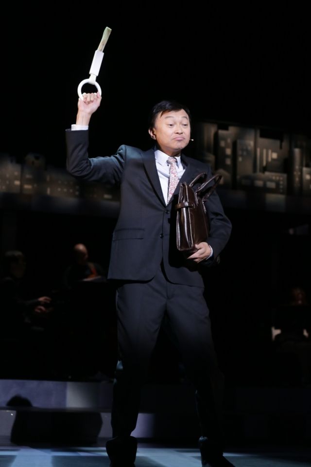 SMAP稲垣吾郎＆真飛聖、ミュージカル・コメディーで共演！フォトギャラリー（3枚目）