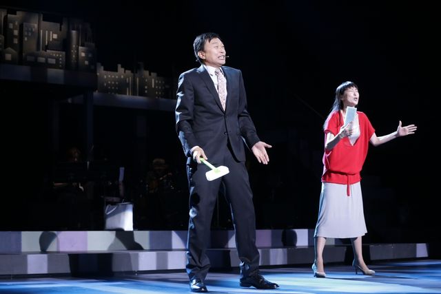 SMAP稲垣吾郎＆真飛聖、ミュージカル・コメディーで共演！フォトギャラリー（7枚目）