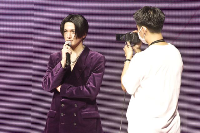 FANTASTICS八木勇征、ファンのリクエストに応え胸キュンシーン披露（8枚目）