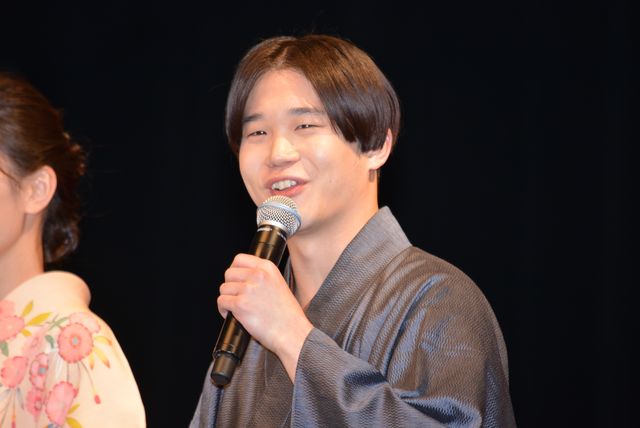 広瀬すず劇中の和装で登場『ちはやふる　－結び－』完成披露試写会舞台あいさつ（11枚目）