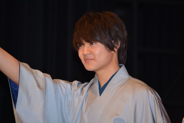 広瀬すず劇中の和装で登場『ちはやふる　－結び－』完成披露試写会舞台あいさつ（14枚目）