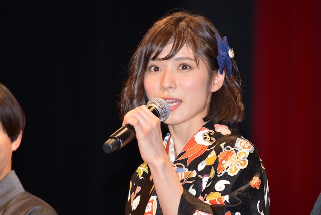 広瀬すず劇中の和装で登場『ちはやふる　－結び－』完成披露試写会舞台あいさつ（16枚目）