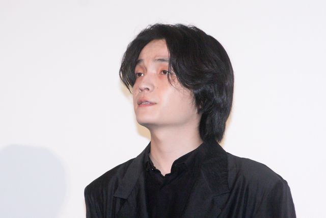 ミセス大森元貴＆timelesz菊池風磨、黒スーツで登壇『#真相をお話しします』初日舞台挨拶（4枚目）