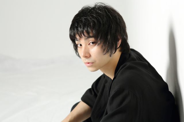 唯一無二の魅力！村上虹郎『孤狼の血 LEVEL2』インタビューカット：フォトギャラリー