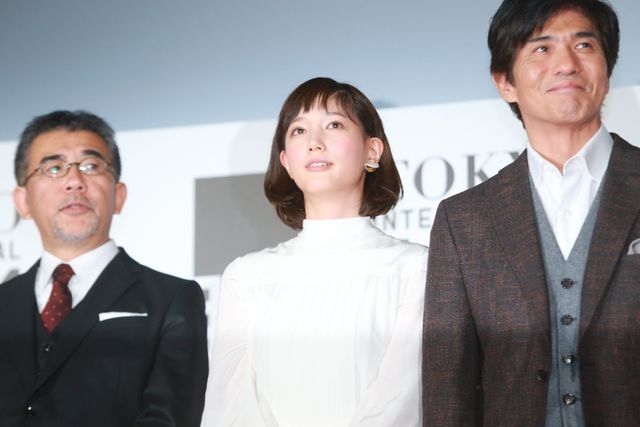 新婚の尾野真千子、ハッピーオーラ出てます！クロージング作品『起終点駅　ターミナル』舞台あいさつフォトギャラリー（2枚目）