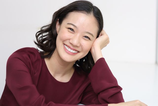 日本映画になくてはならない存在！蒼井優インタビューカット集（6枚目）